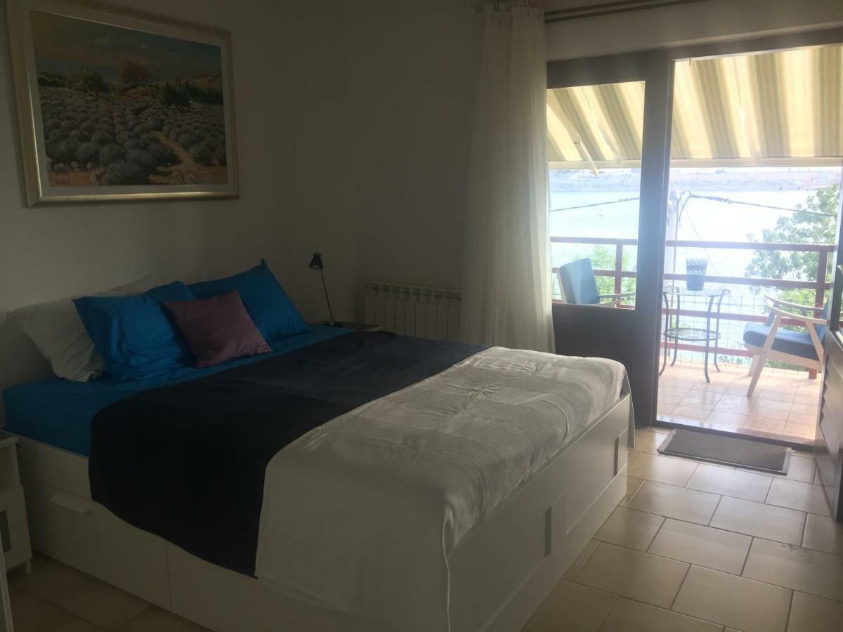Apartman Cvenkica Omišalj Exteriör bild