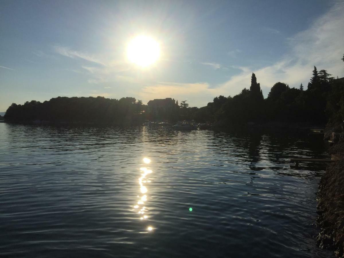 Apartman Cvenkica Omišalj Exteriör bild
